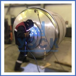 Купить баки и ёмкости из нержавеющей стали от завода УЗСК в Астрахани